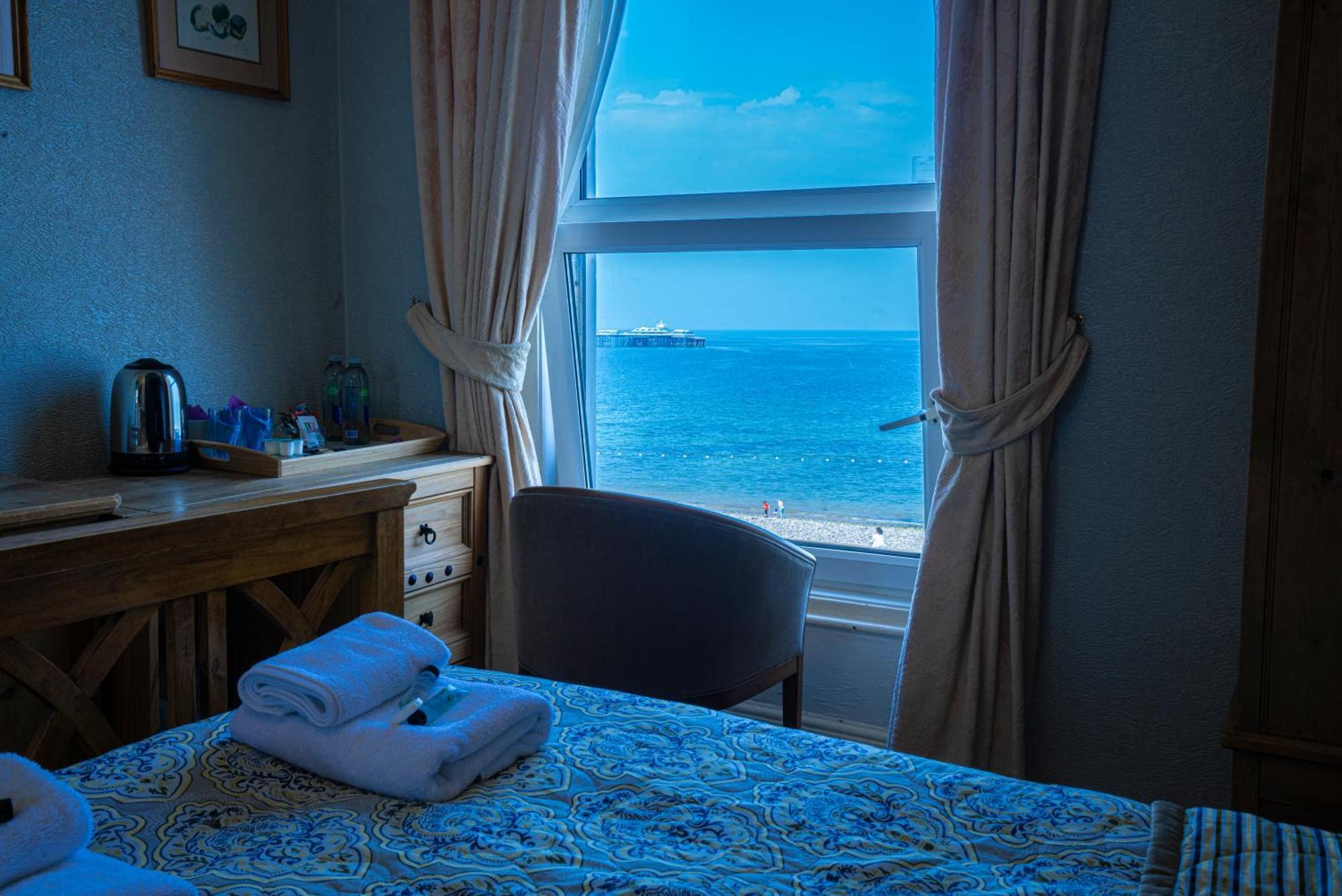 The Central Hotel Llandudno Luaran gambar