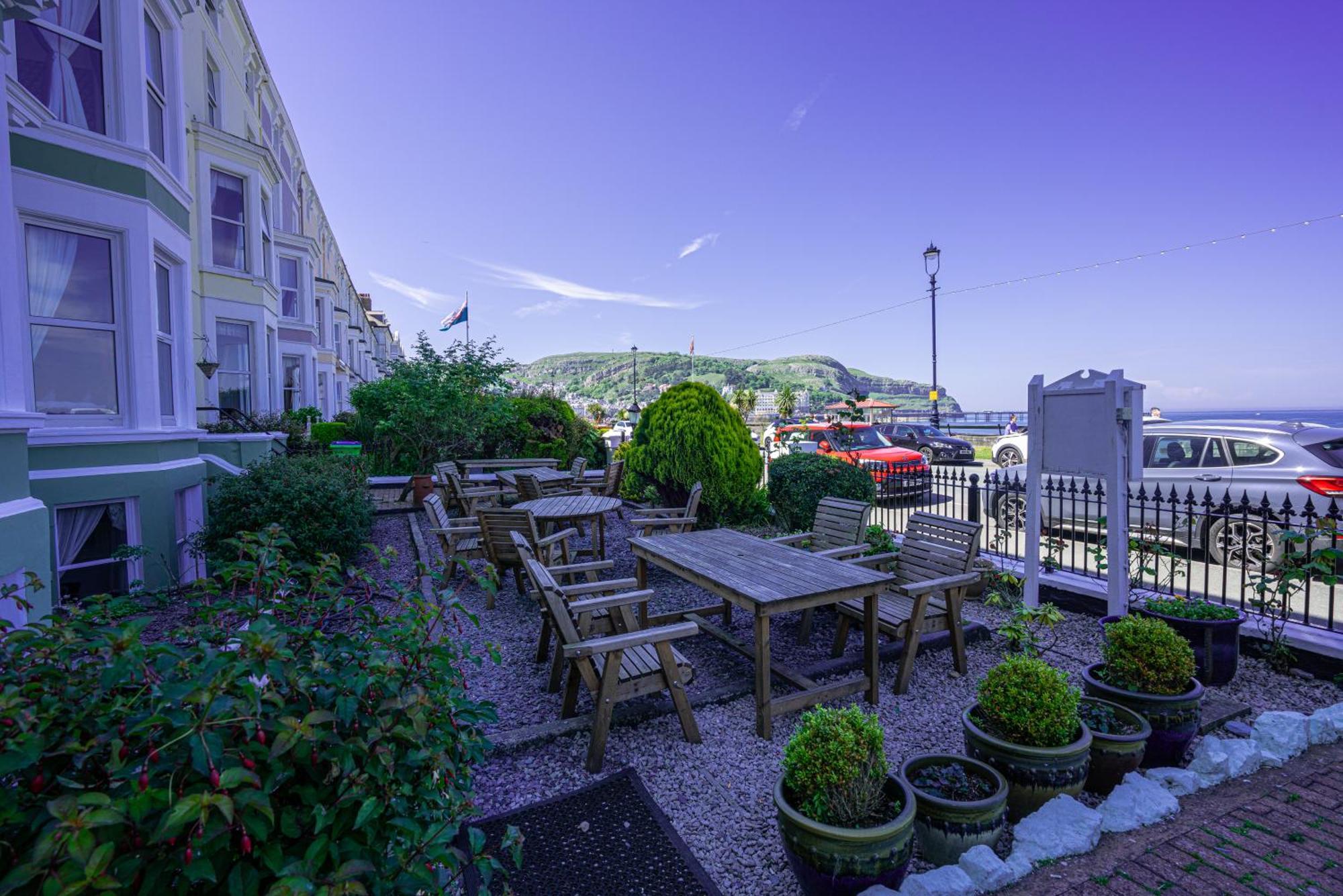 The Central Hotel Llandudno Luaran gambar